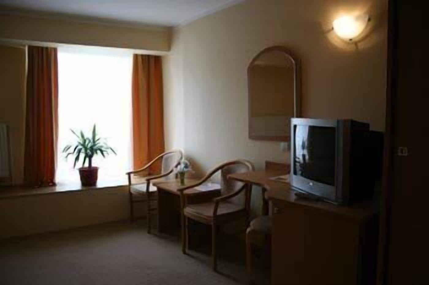 Hotel Apollo Central Sibiu Ngoại thất bức ảnh