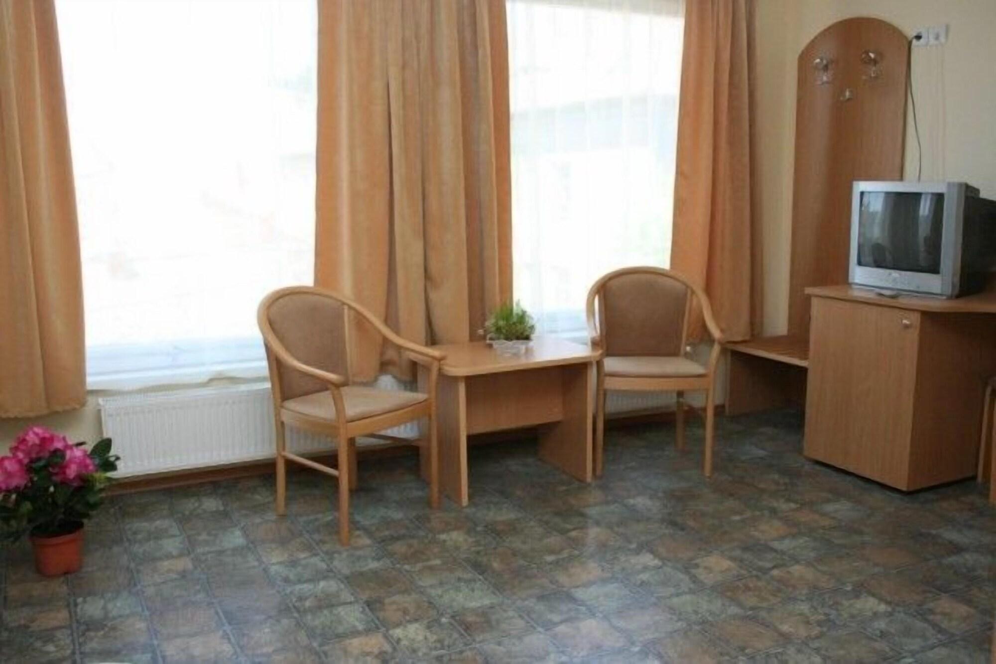 Hotel Apollo Central Sibiu Ngoại thất bức ảnh