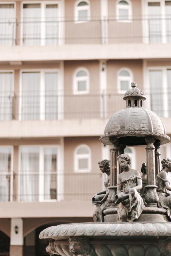 Hotel Apollo Central Sibiu Ngoại thất bức ảnh