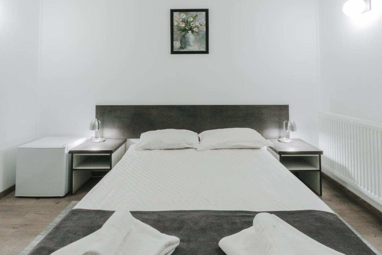 Hotel Apollo Central Sibiu Ngoại thất bức ảnh
