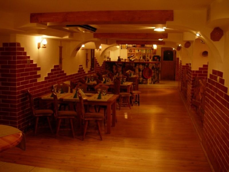 Hotel Apollo Central Sibiu Ngoại thất bức ảnh